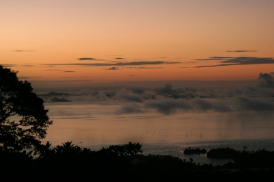 Sonnenuntergang in Suriname (Public Domain / Pixabay)  Public Domain 
Informations sur les licences disponibles sous 'Preuve des sources d'images'